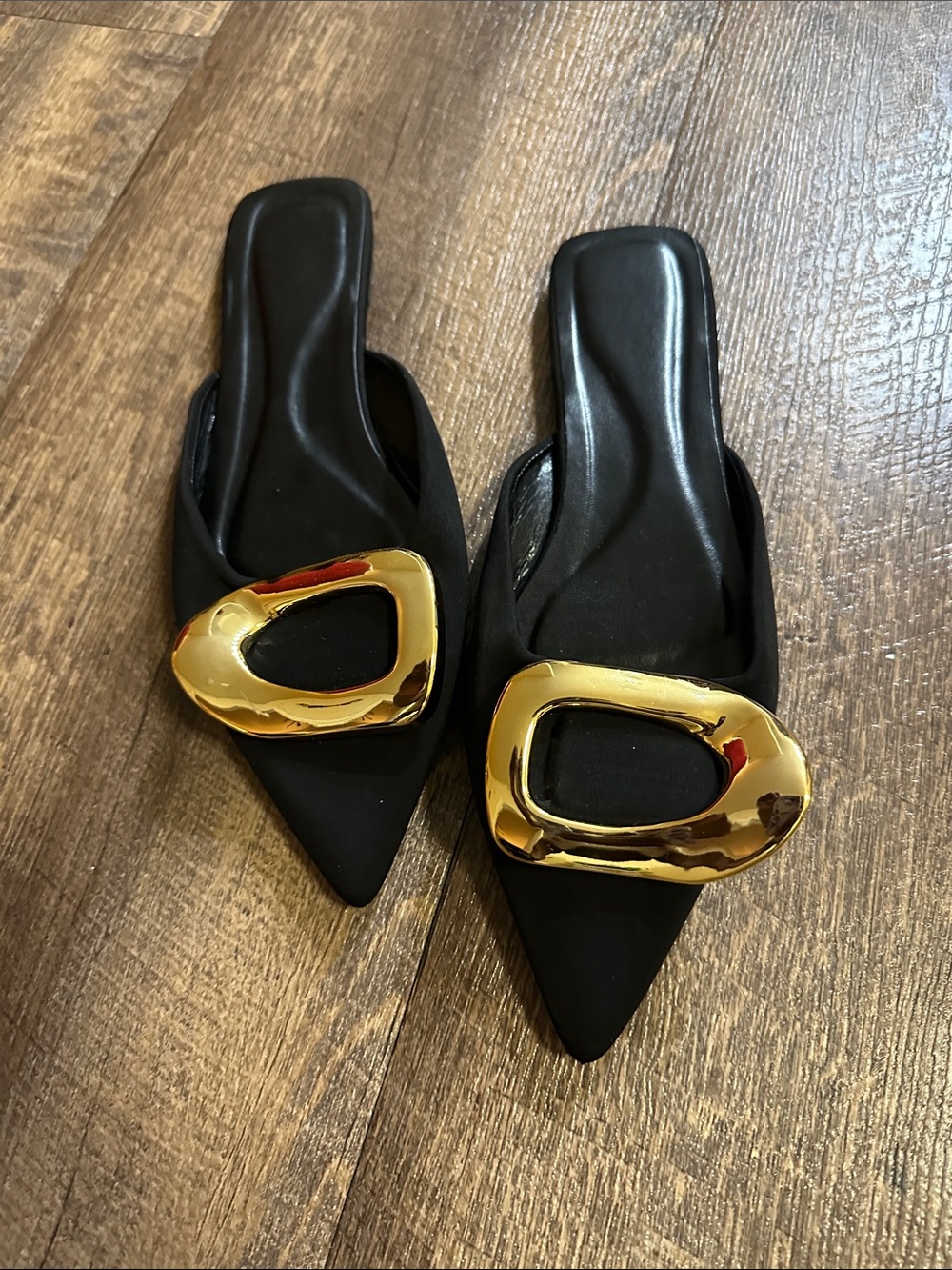 Black Women’s Pointed Mule Slides with Gold Accent- US Size 10 - EU Size 41 - Picture 2 of 4